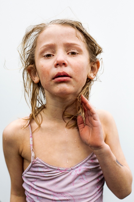 纪实摄影：冬泳少年