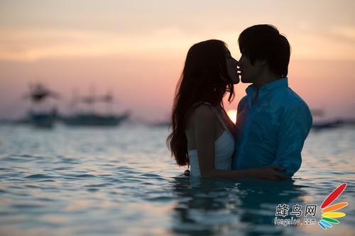 知名婚礼摄影师浅析旅拍中的用光技巧