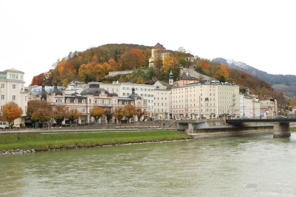 和平万里行摄影师：刘汉如