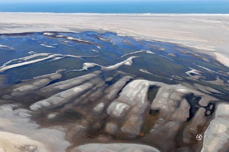 和平万里行摄影师：陈茂盛