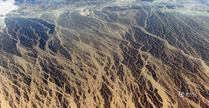 和平万里行摄影师：陈茂盛