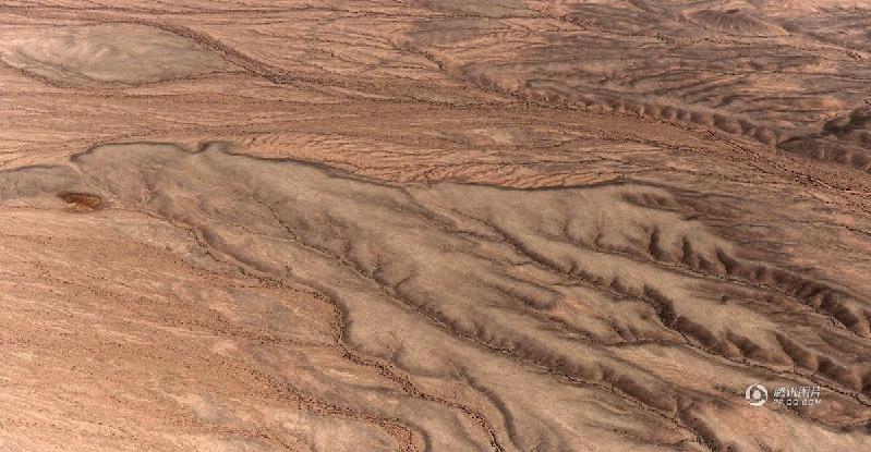 和平万里行摄影师：陈茂盛