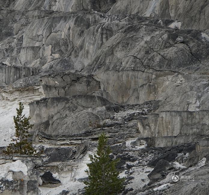 和平万里行摄影师：倪建春