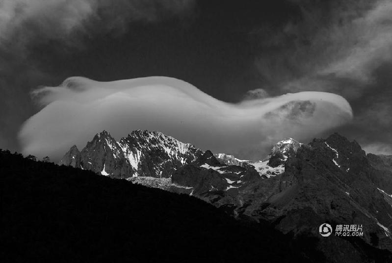 和平万里行摄影师：沈森龙