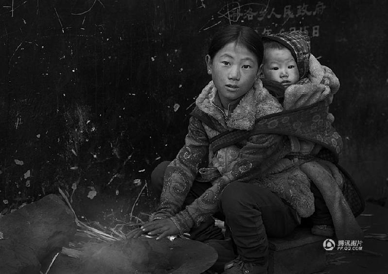 和平万里行摄影师：傅启元