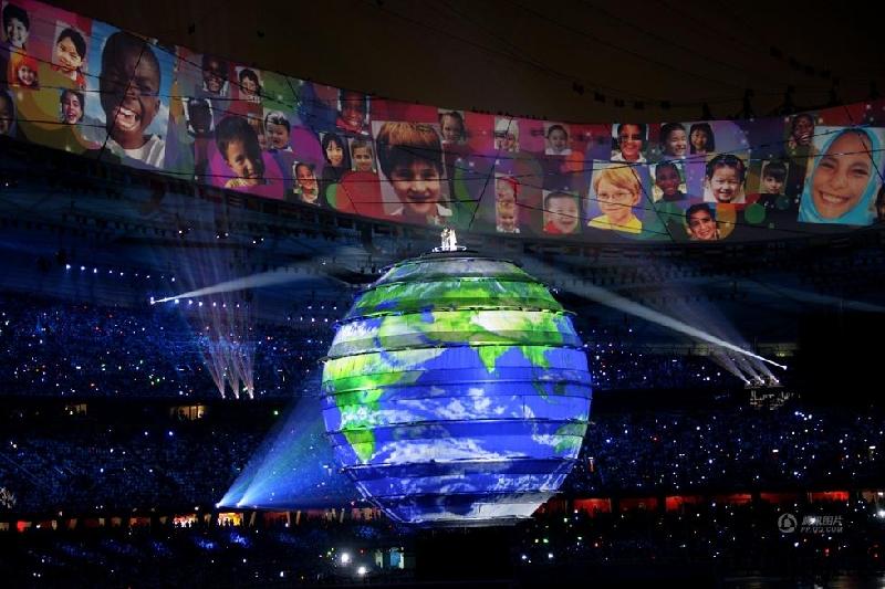 和平万里行摄影师：丁伟