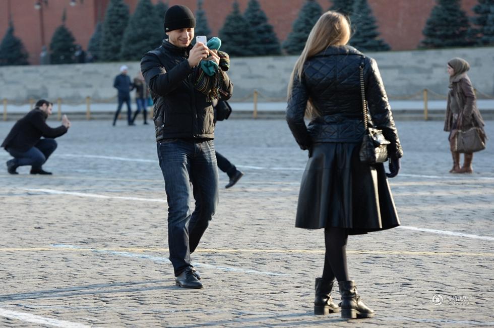 和平万里行：广场上的俄罗斯