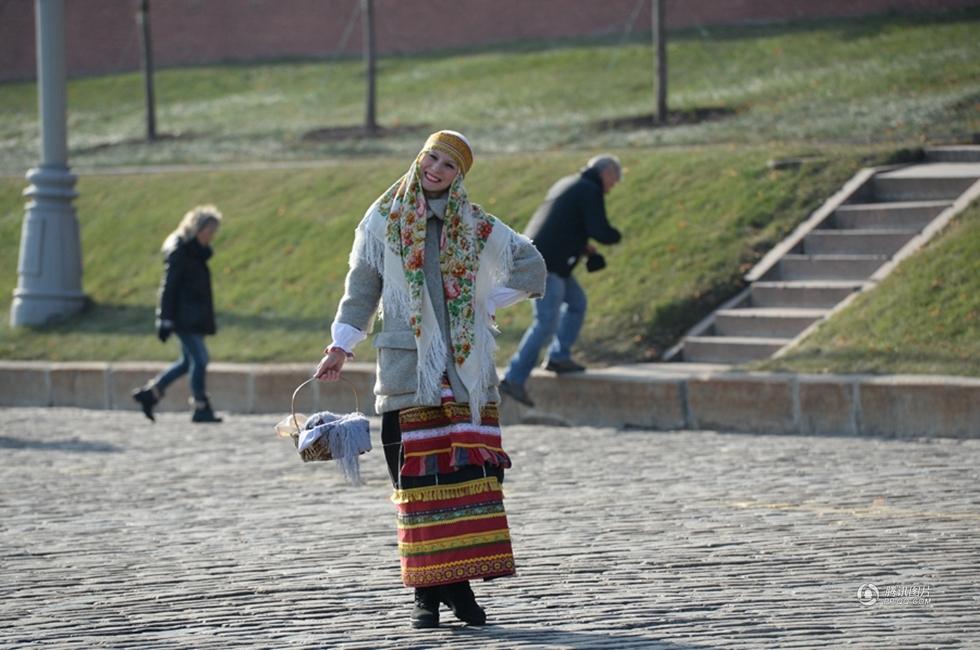 和平万里行：广场上的俄罗斯