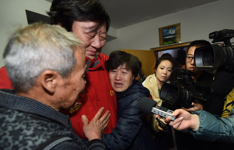 《18年冤案昭雪——聚焦“呼格案”再审判决》