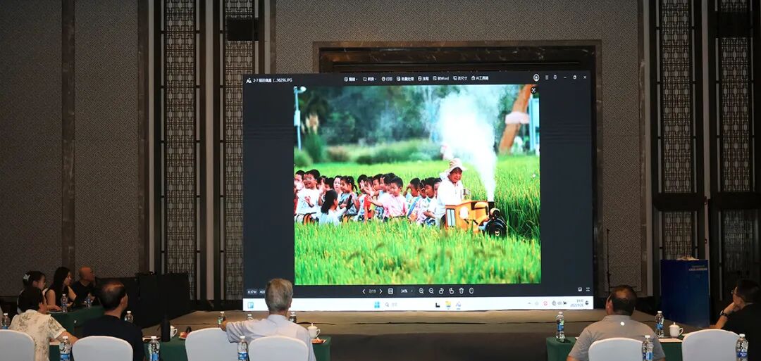 用“理论强基+案例研讨+实践淬炼”强“四力”