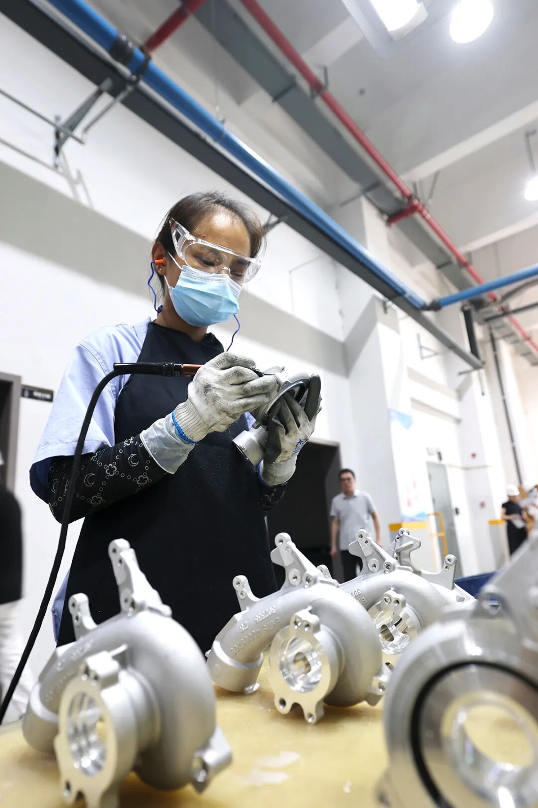 用“理论强基+案例研讨+实践淬炼”强“四力”