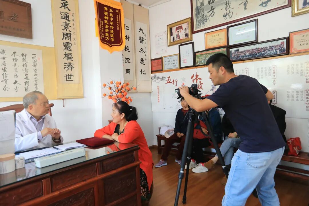 我是记者·我在现场｜工人日报视觉视频部2025记者节特别策划