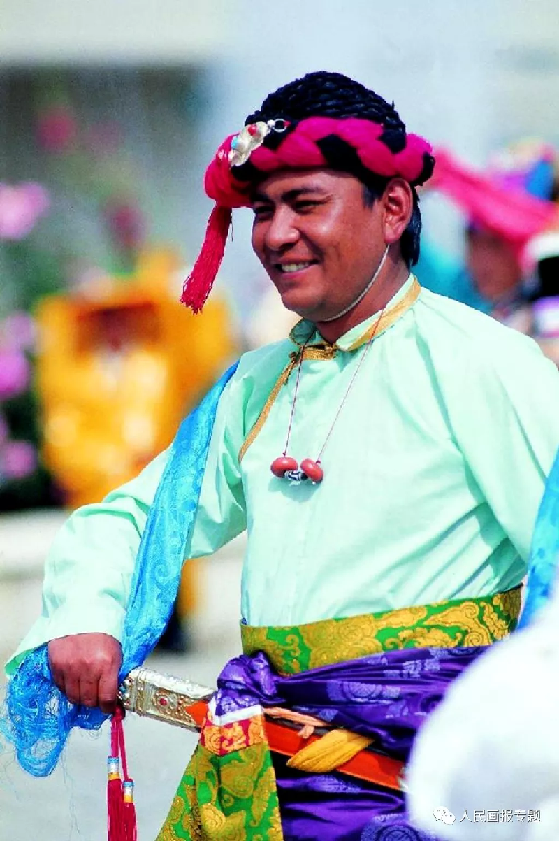 美丽中国 | 雪域高原阳光下的笑脸